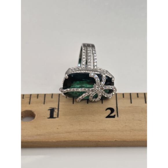 DSMK 925 Sterling Silver CZ EMERALD Ring Size 7
